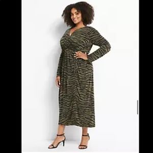 Beautiful Lane Bryant Wrap Dress.  Plus Size.